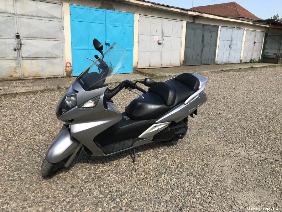 Honda 600 silverwing, 2006