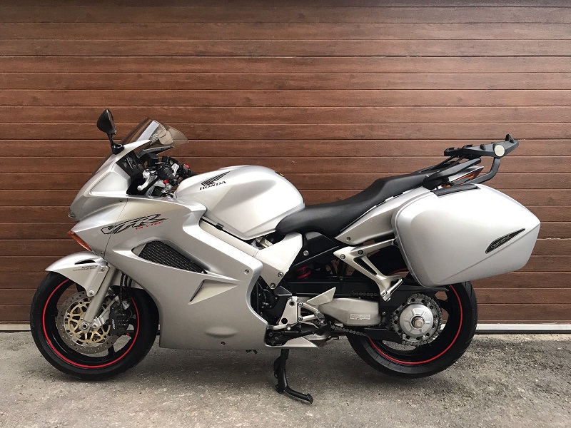 Honda vfr 800 2002